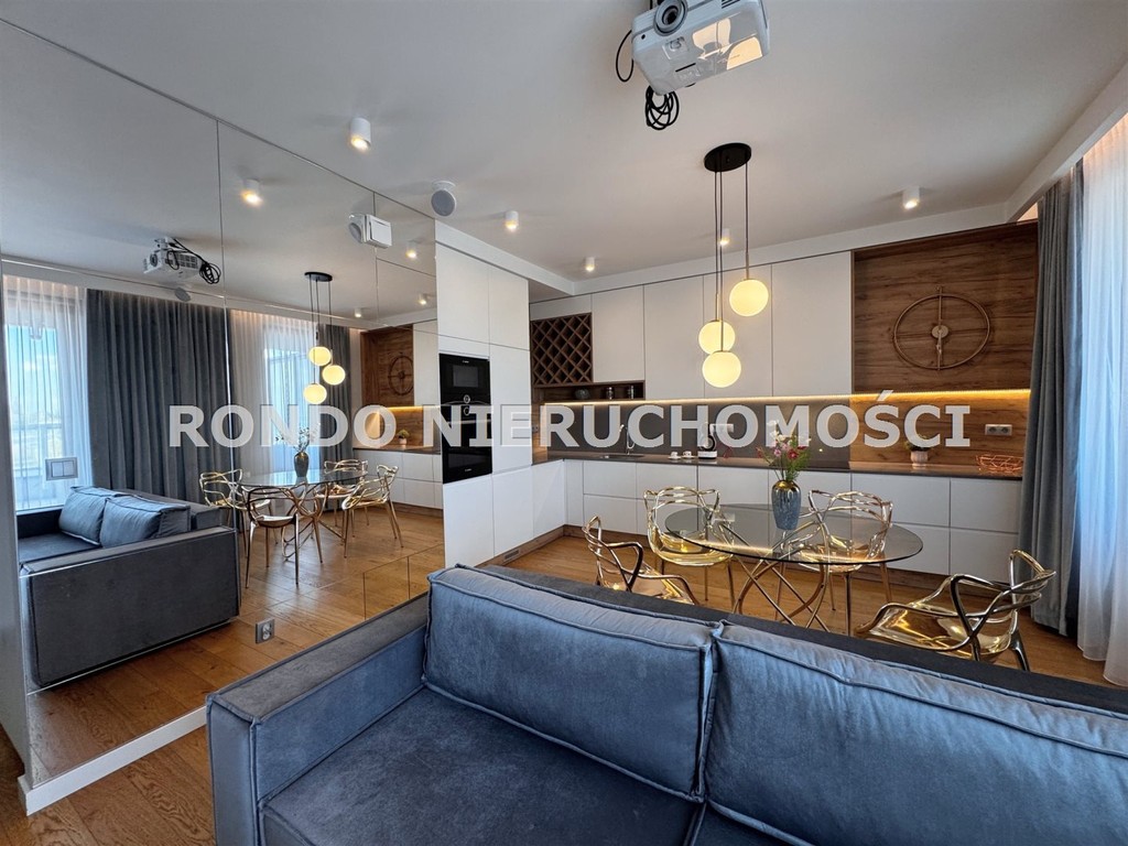APARTAMENT ok.Rynku 80 m², 3pok,2łazienki,2xparking - Widok 3