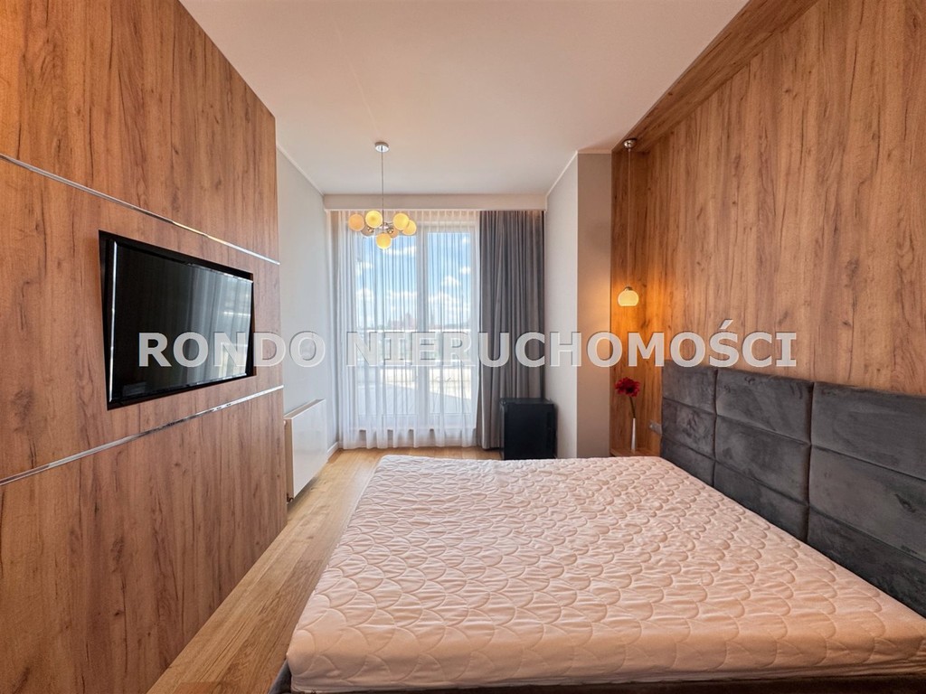 APARTAMENT ok.Rynku 80 m², 3pok,2łazienki,2xparking - Widok 4
