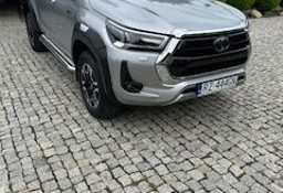 Toyota Hilux VIII 2.8 D-4D Double Cab SR5+ 4x4 204KM 2021r bezwypadkowa