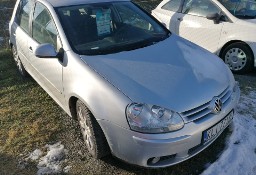 Volkswagen Golf V 1.6FSI