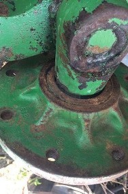 John Deere 2254 - Piasta Koła-2
