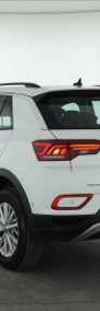 Volkswagen T-Roc , Salon Polska, 1. Właściciel, Serwis ASO, Klimatronic,-3