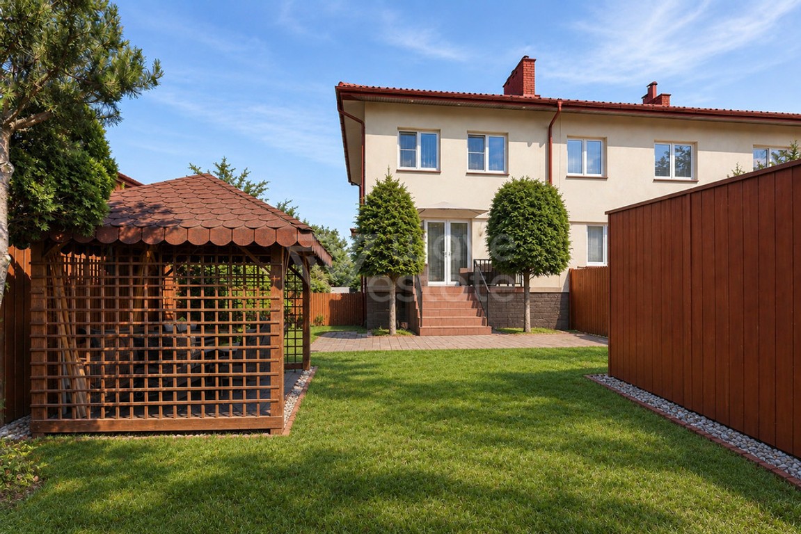 Dom na sprzedaż, 5 pokoi, 132 m², Ząbki