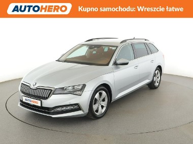 Skoda Superb III full led automat fv23 niski przebieg navi kamera pdc-1