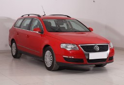 Volkswagen Passat B6 , 170 KM, Klimatronic, Tempomat, Podgrzewane siedzienia