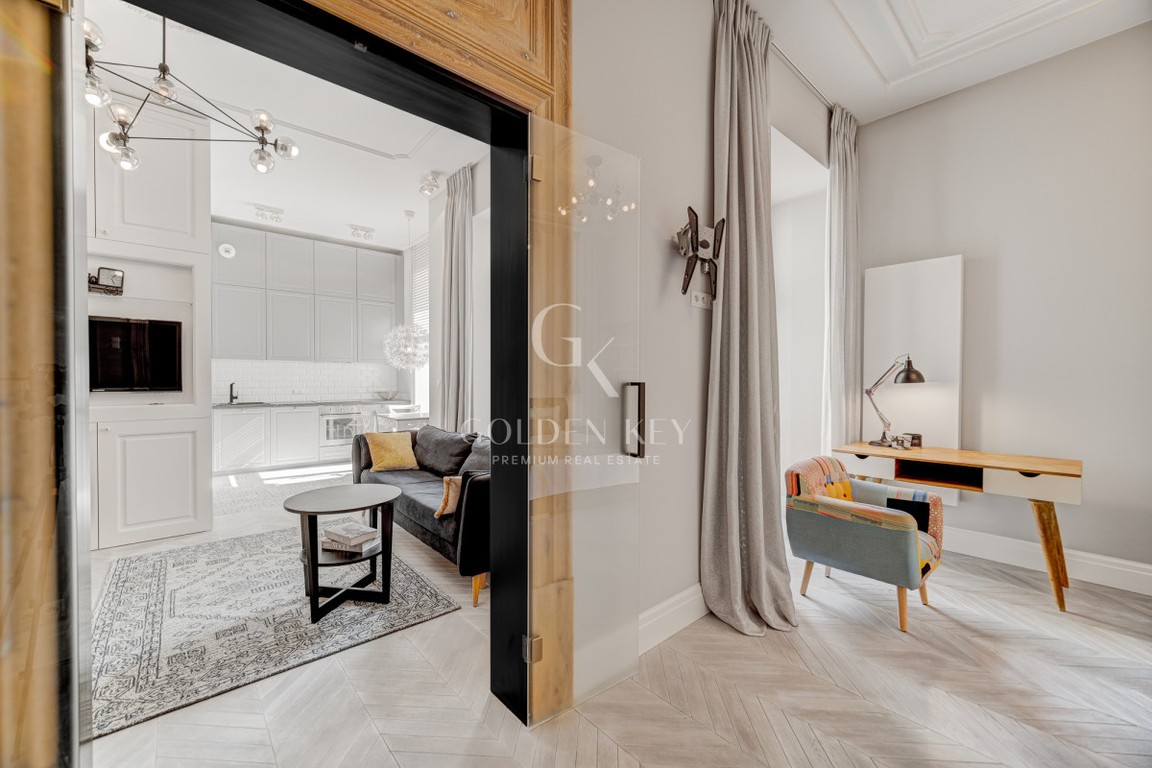 Kamienica z windą, sufity 3,5m|Balkon,klimatyzacja - Widok 6