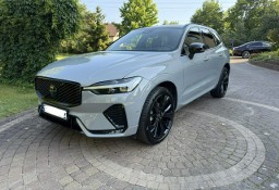 Volvo XC60 II LIFT B5 AWD Black Edition Panorama H/K Kam360 PilotAssist Nappa 2025