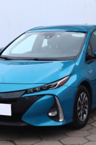 Toyota Prius IV , Salon Polska, Serwis ASO, Automat, VAT 23%, Skóra, Navi,-2