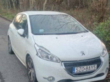 Syndyk sprzeda auto Peugeot 208-1