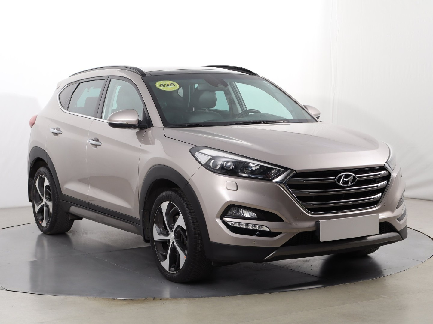 Hyundai Tucson , Salon Polska, 185 KM, Skóra, Navi, Klimatronic, Parktronic,