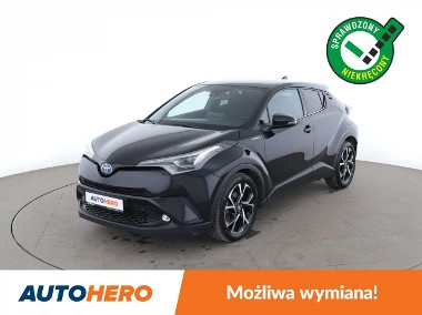 Toyota C-HR hybryda navi kamera ACC LED Bluetooth-1