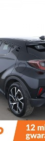 Toyota C-HR hybryda navi kamera ACC LED Bluetooth-4