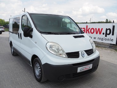 Renault Trafic-1