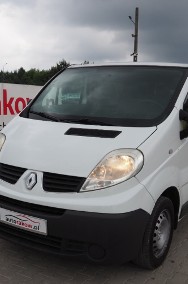 Renault Trafic-2