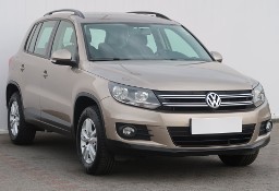 Volkswagen Tiguan , Salon Polska, 1. Właściciel, Serwis ASO, Klimatronic,