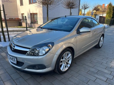 Cabrio, doskonały stan, bogata opcja-1