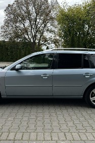 Ford Mondeo III MK3 LIFT 2004r 1.8 MPI Benzyna 125KM Klimatronic Xenon Hak Zarejestr-2