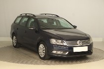 Volkswagen Passat B7 , Navi, Klimatronic, Tempomat, Parktronic,