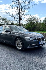 BMW Seria 3 320i Touring Luxury Line-2