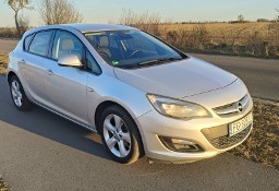 Opel Astra J Stan Perfekt +