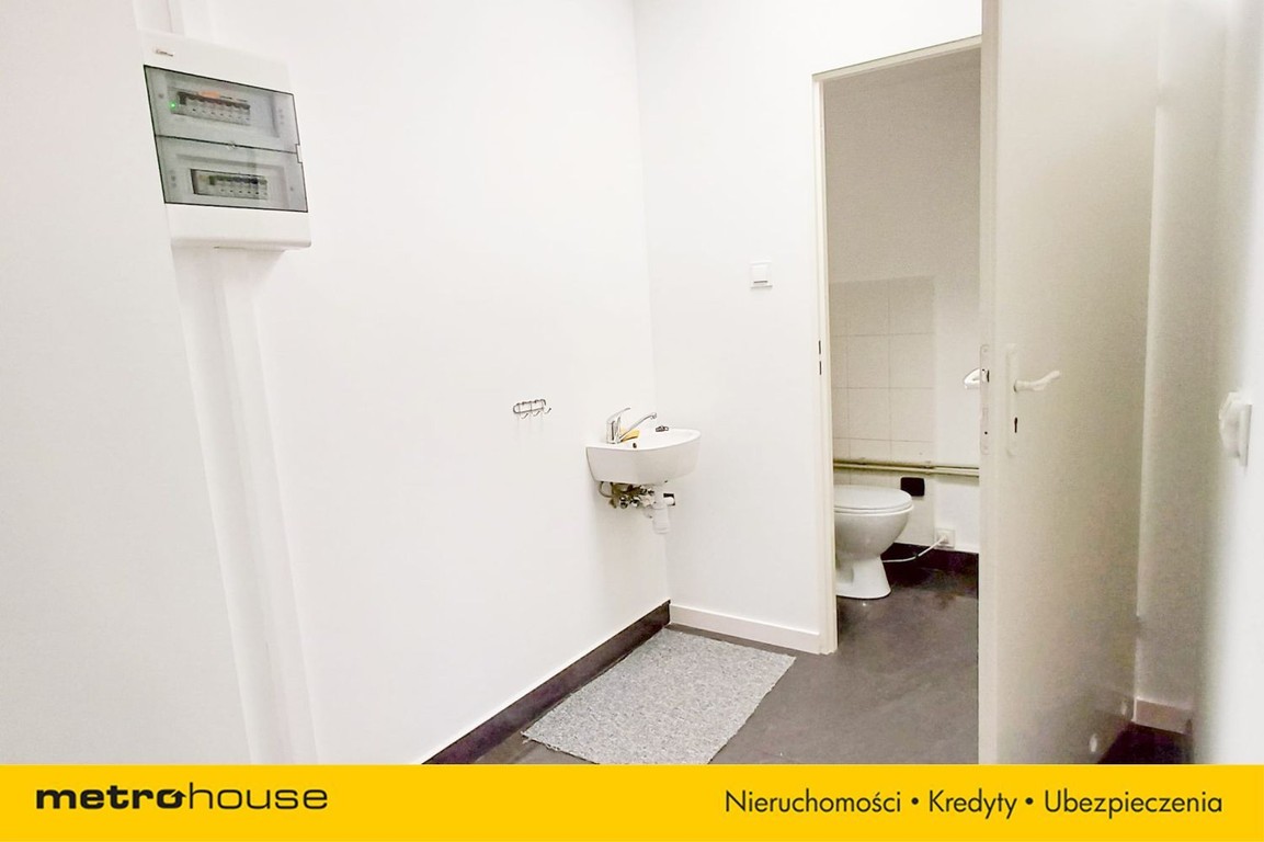 Lokal usługowy do wynajęcia, 68 m², 2 pomieszczenia Chojnice - Więcej