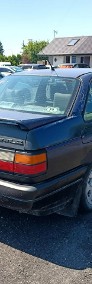 Volkswagen Passat B3 Volkswagen Passat 1.8 92r-4