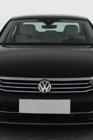 Volkswagen Passat B8 , Salon Polska, Serwis ASO, 190 KM, Automat, Skóra, Navi,-2