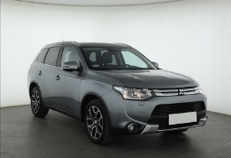 Mitsubishi Outlander III , Salon Polska, Automat, 7 miejsc, Navi, Xenon, Klimatronic,