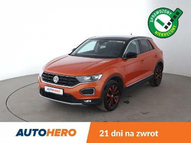 Volkswagen T-Roc 150KM, full LED, klima, czujniki parkowania, gzrane fotele-1