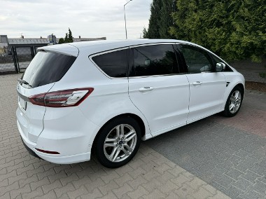 Ford S-MAX-1