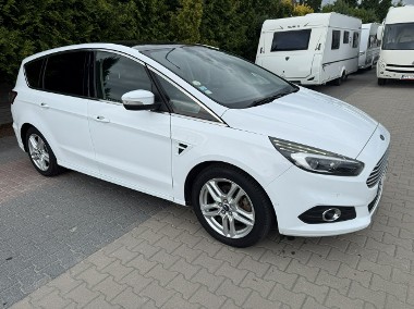 Ford S-MAX-1