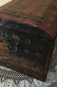 Piękny kufer drewniany.-2