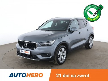 Volvo XC40 FV23 D4 Automat AWD Momentum Panorama Navi Tempomat Grzane Fotele LE-1