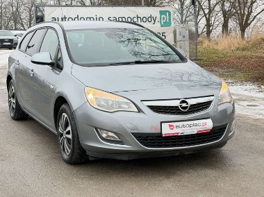Opel Astra J-1