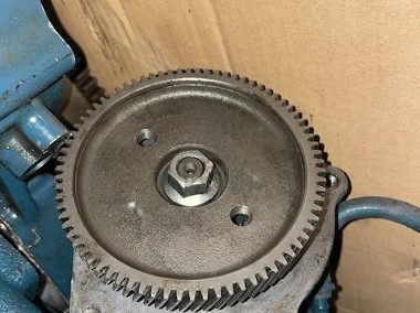 Kubota V3600-T wałek rozrządu , rozrząd koła zębate-1