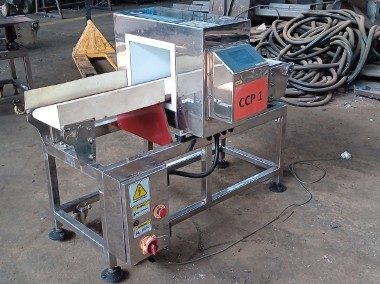 Detektor wykrywacz metali Cofpack WM 300/250-1