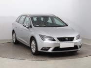 SEAT Leon III , Salon Polska, Serwis ASO, Klimatronic, Tempomat, Parktronic
