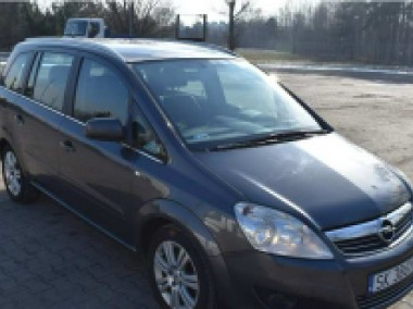 Opel Zafira B-1