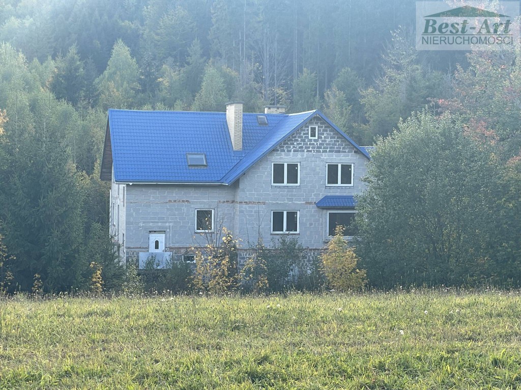 Dom na sprzedaż, 8 pokoi, 199 m², Istebna