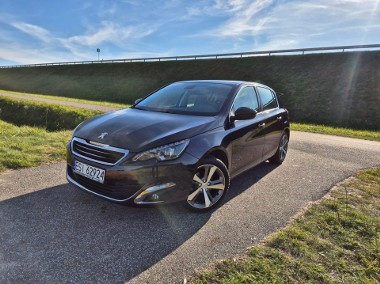 Peugeot 308-1