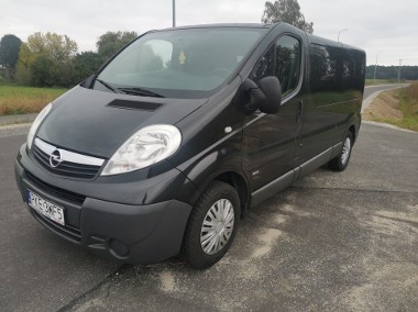 Do sprzedania Opel Vivaro 2.0 9 osobowy. Stan bardzo dobry. -1