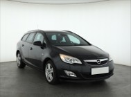 Opel Astra J , Klima, Tempomat, Parktronic, Podgrzewane siedzienia