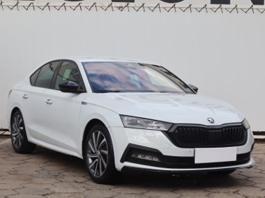 Skoda Octavia IV Salon Polska, Serwis ASO, Klimatronic, Tempomat, Parktronic,-1