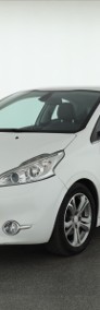 Peugeot 208 , Klimatronic, Tempomat,ALU-3