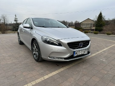 Volvo V40 II-1
