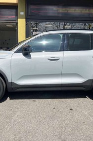 Volvo XC40 B3 Plus Dark 2.0 B3 Plus Dark (163 KM) Kamera o zasięgu 360°-2
