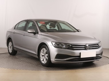 Volkswagen Passat B8 Salon Polska, 1. Właściciel, VAT 23%, Klimatronic, Tempomat,-1