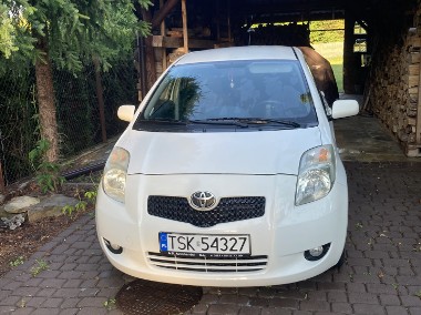 Toyota Yaris II-1