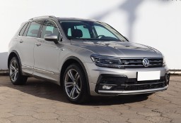 Volkswagen Tiguan , Salon Polska, DSG, Navi, Klimatronic, Tempomat, Parktronic,