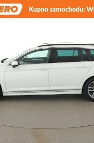 Volkswagen Passat B8 R-Line DSG navi klima auto grzane fotele kamera i czujnii parkowania-2